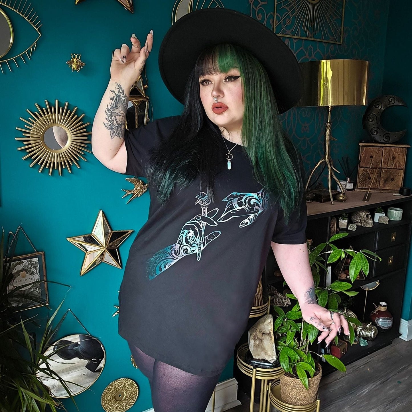 Organic Cotton ACOTAR T-Shirt - Feyres Bargain